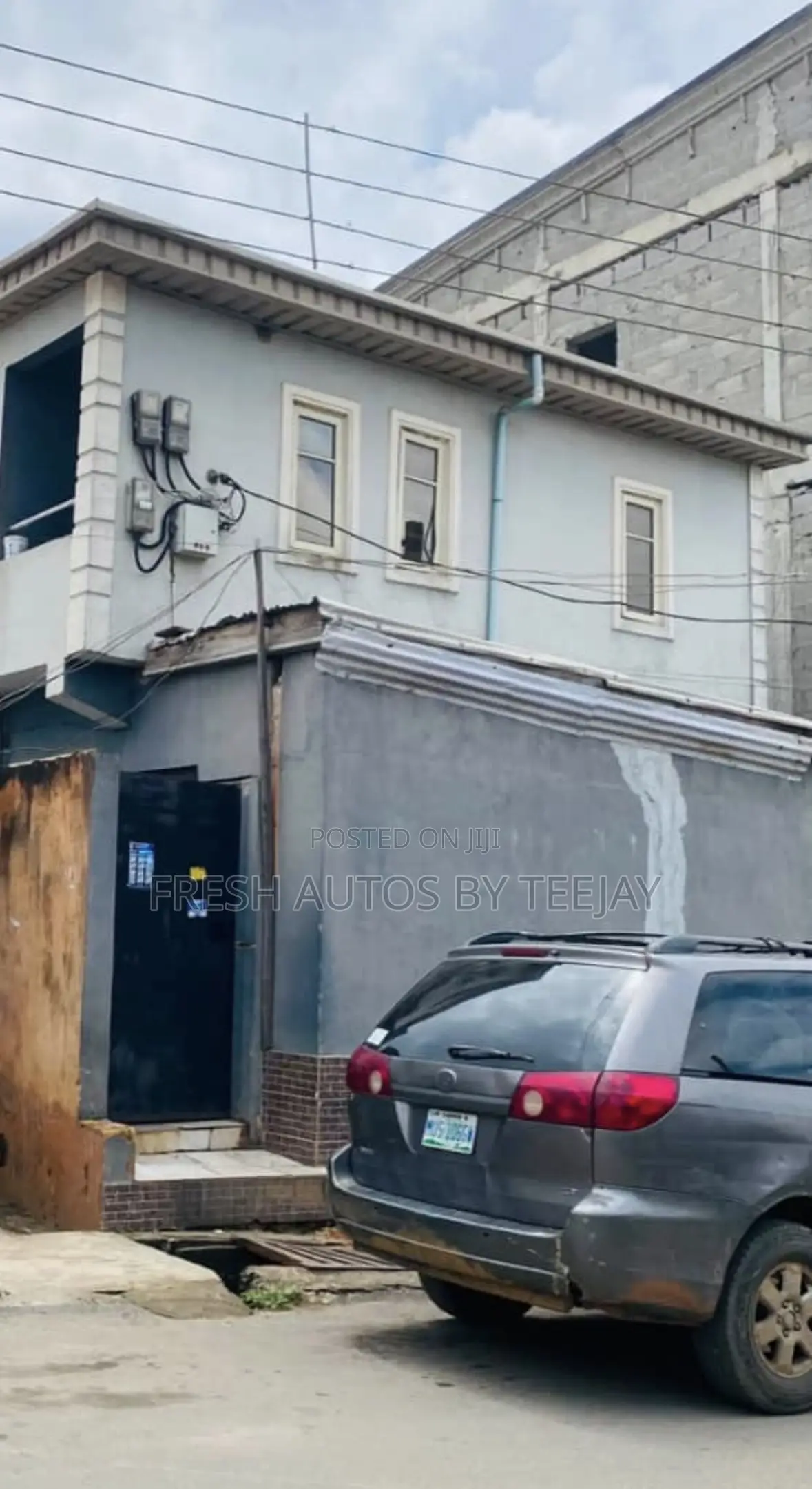 Mini Flat in Ogunbanwo Street for rent
