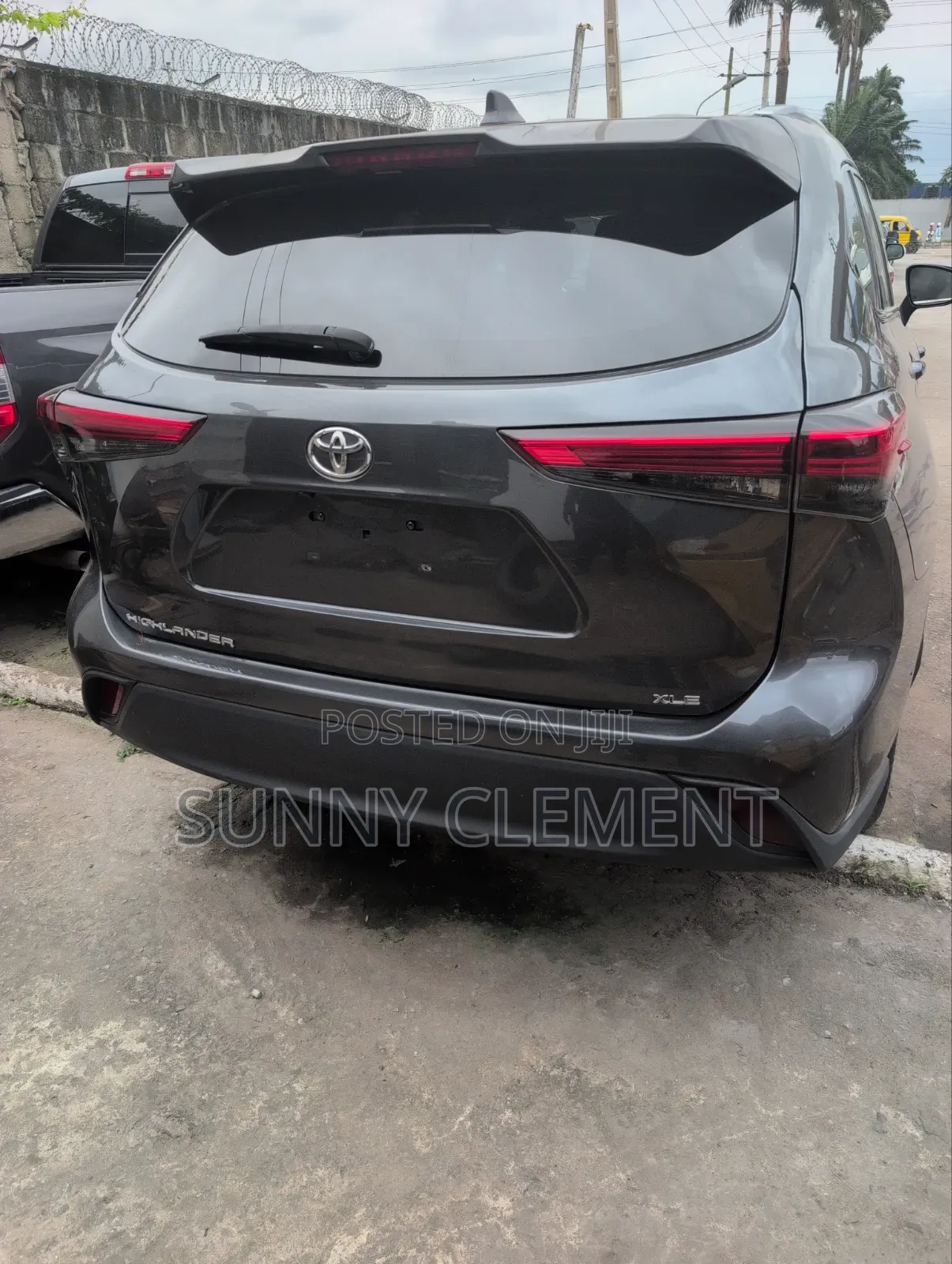 Toyota Highlander 2021 Gray