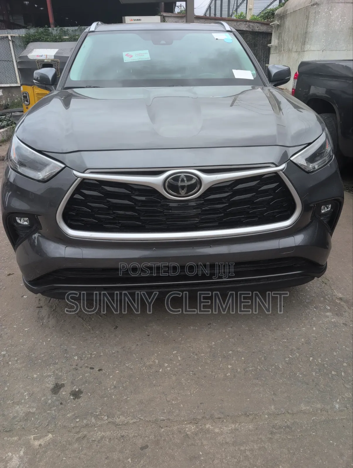 Toyota Highlander 2021 Gray