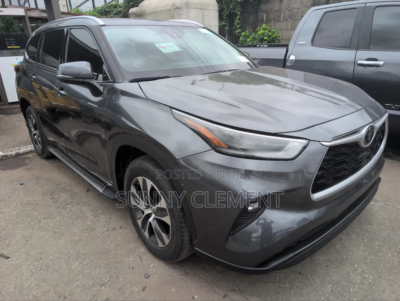 Toyota Highlander 2021 Gray