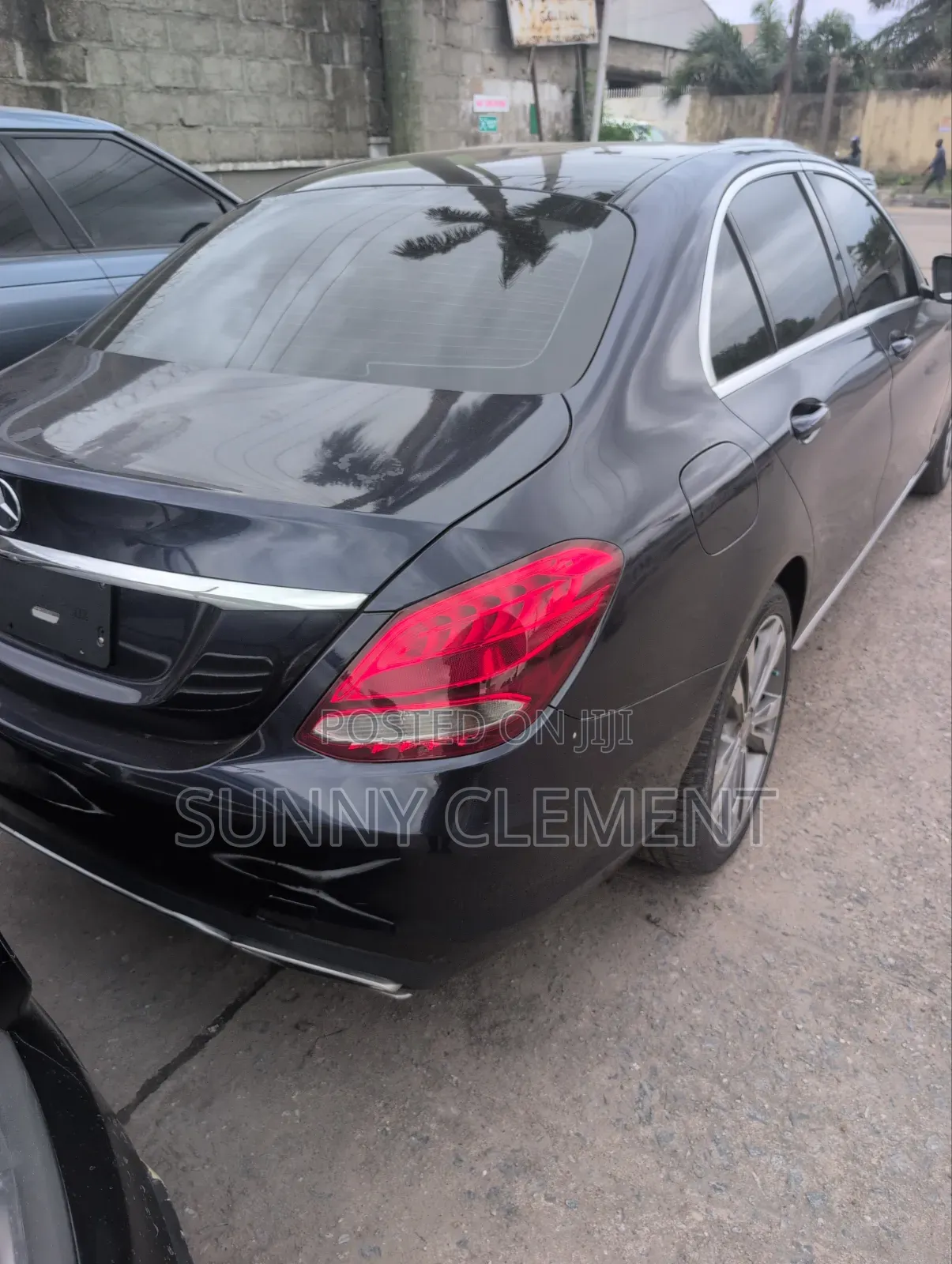 Mercedes-Benz C300 2016 Gray