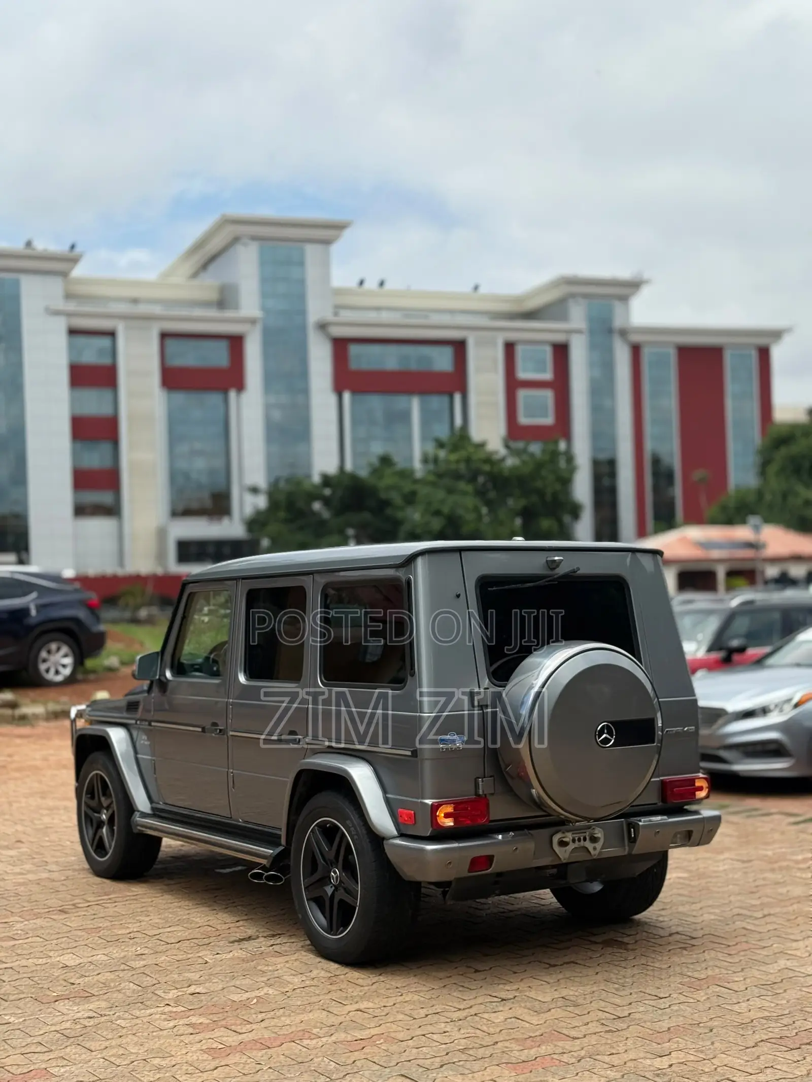 Mercedes-Benz G-Class G63 AMG 4dr SUV 4WD (5.5L 8cyl Turbo 7A) 2014
