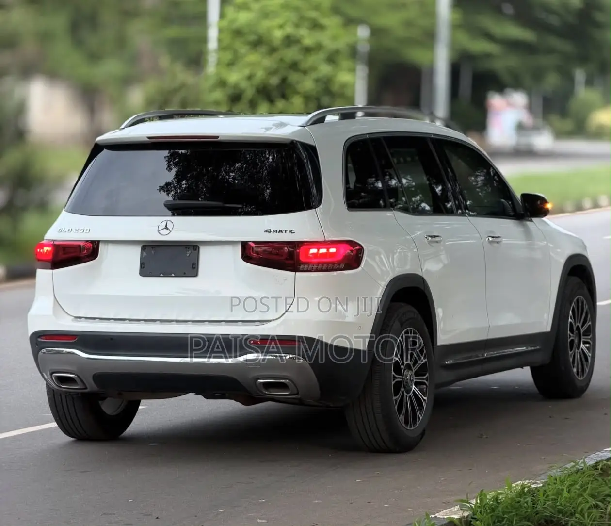 Mercedes-Benz GLB-Class GLB 250 4MATIC 2021 White