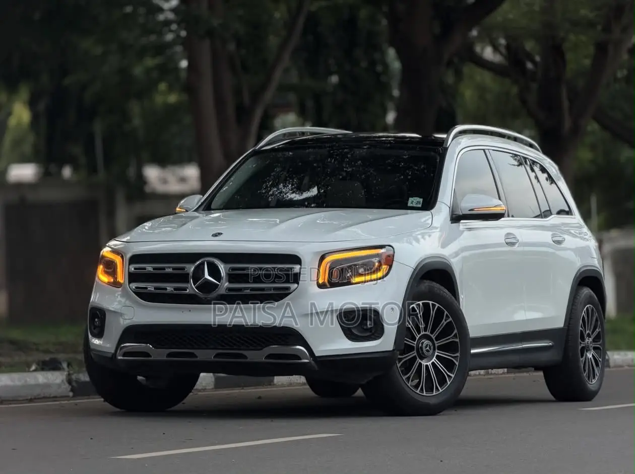 Mercedes-Benz GLB-Class GLB 250 4MATIC 2021 White