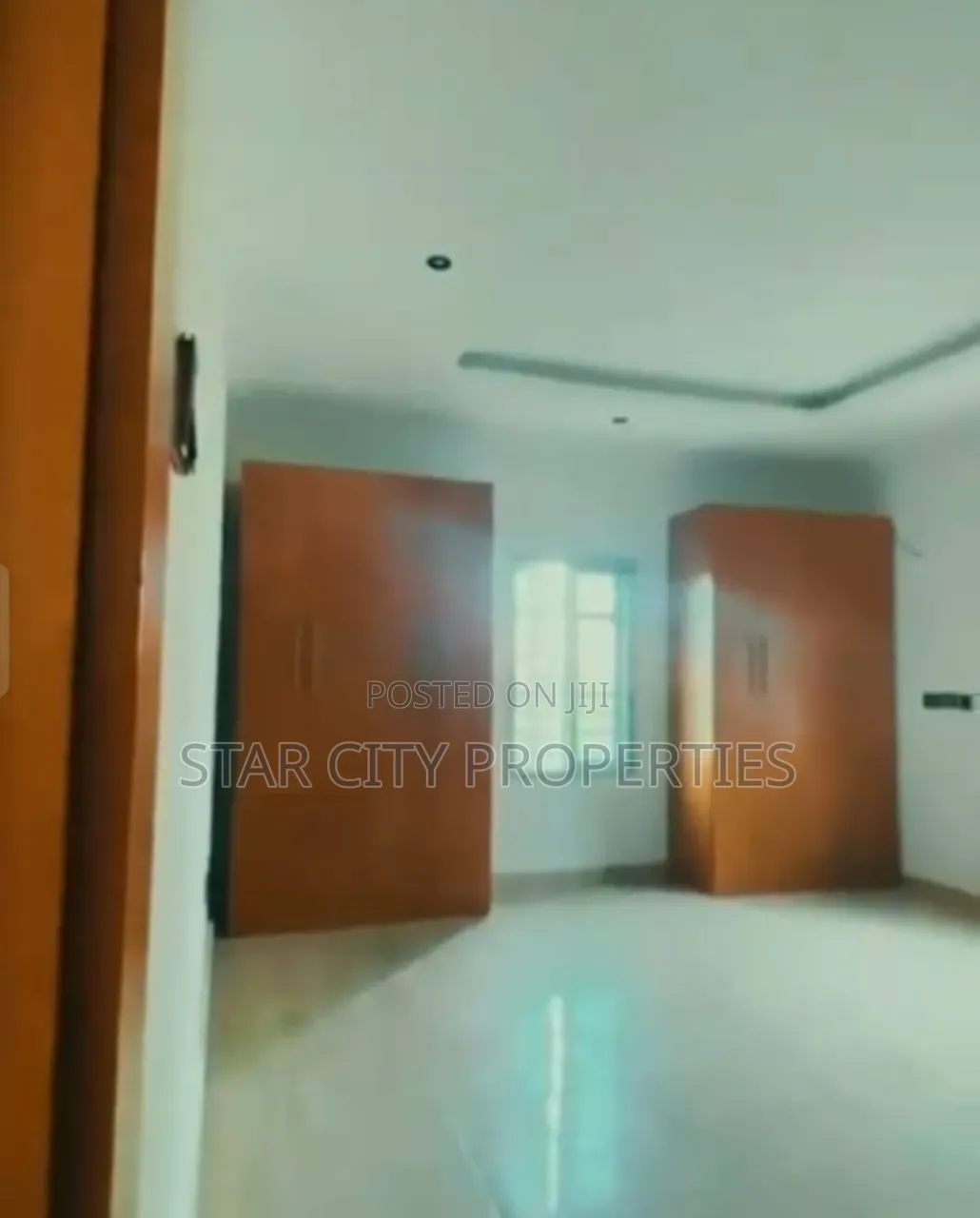 4bdrm House in Ogudu Lagos for sale