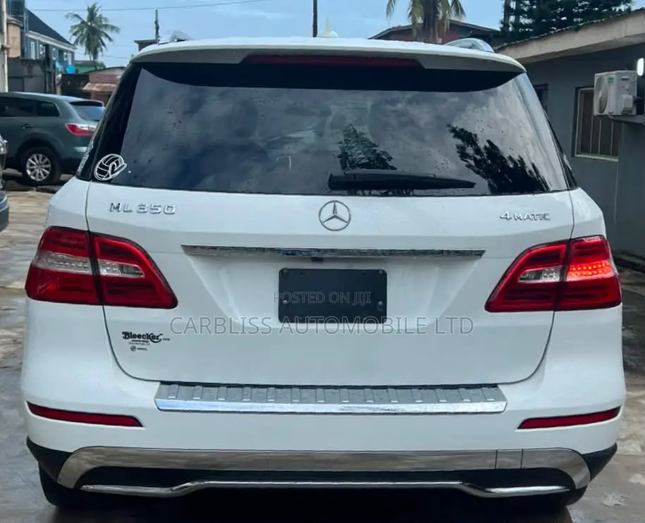 Mercedes-Benz M Class ML350 4MATIC 4dr SUV AWD (3.5L 6cyl 7A) 2015