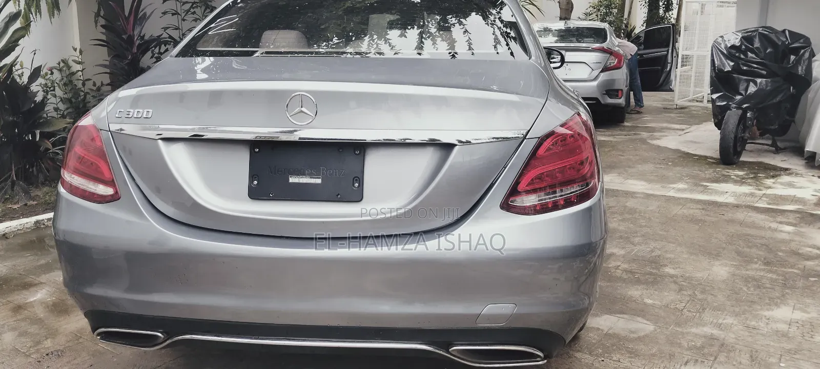 Mercedes-Benz C300 Luxury Sedan RWD (2.0L 4cyl 7A) 2016 Gray