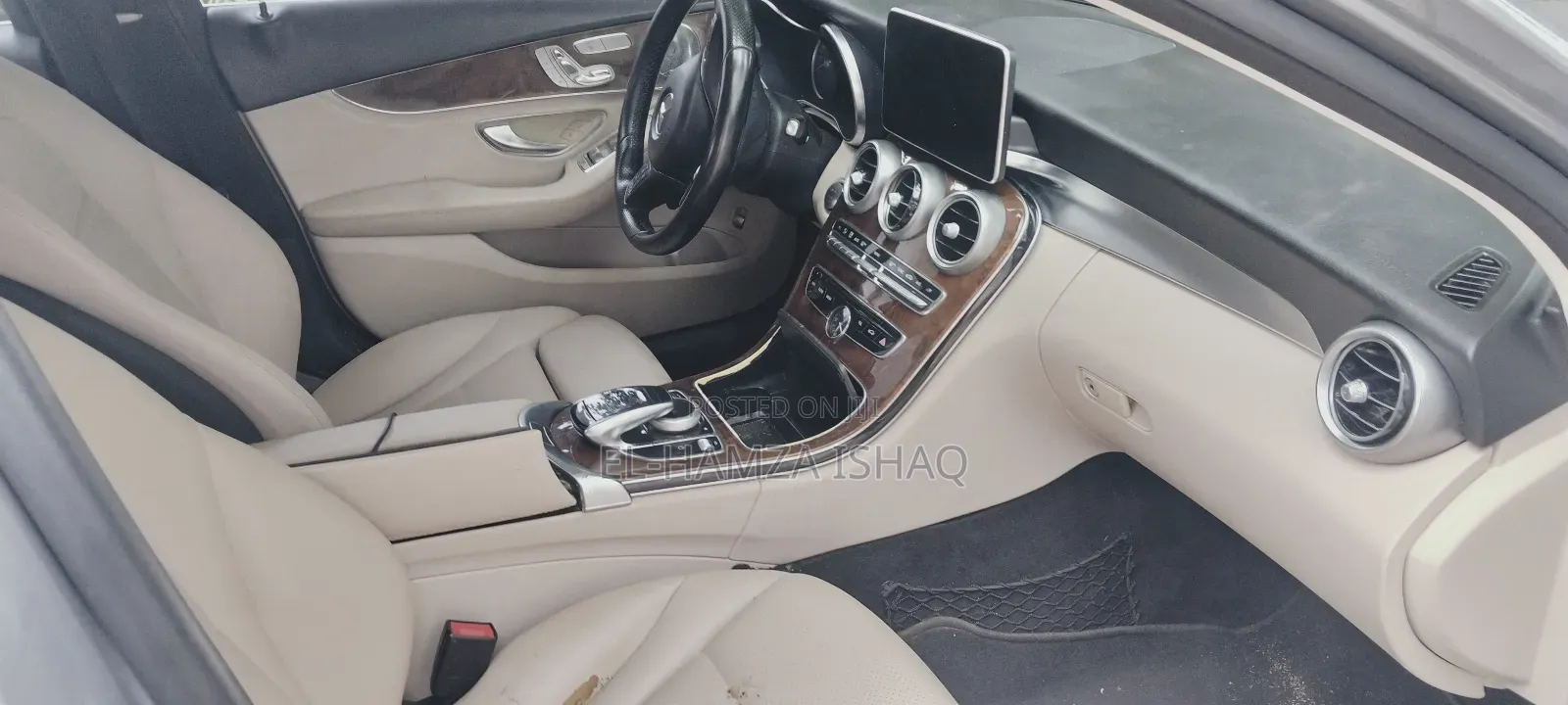 Mercedes-Benz C300 Luxury Sedan RWD (2.0L 4cyl 7A) 2016 Gray