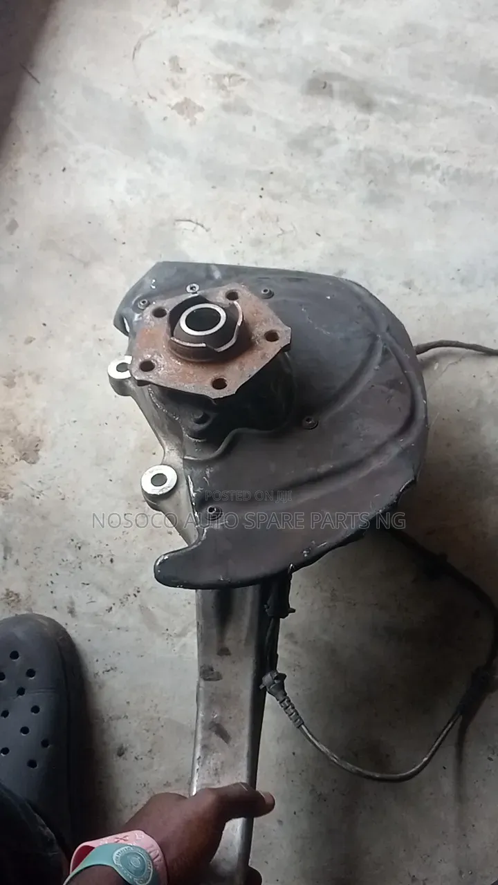 Front Hub Audi Q8 2016 2020
