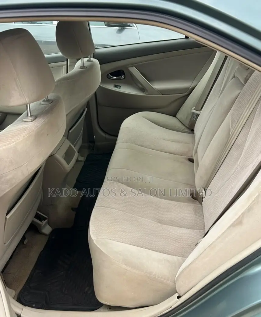 Toyota Camry 2011 Green