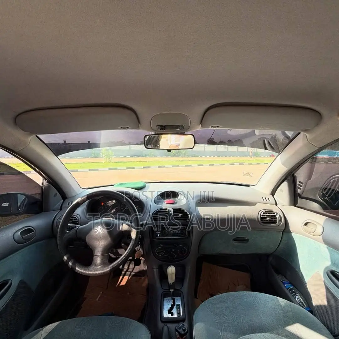 Peugeot 206 2005 Green