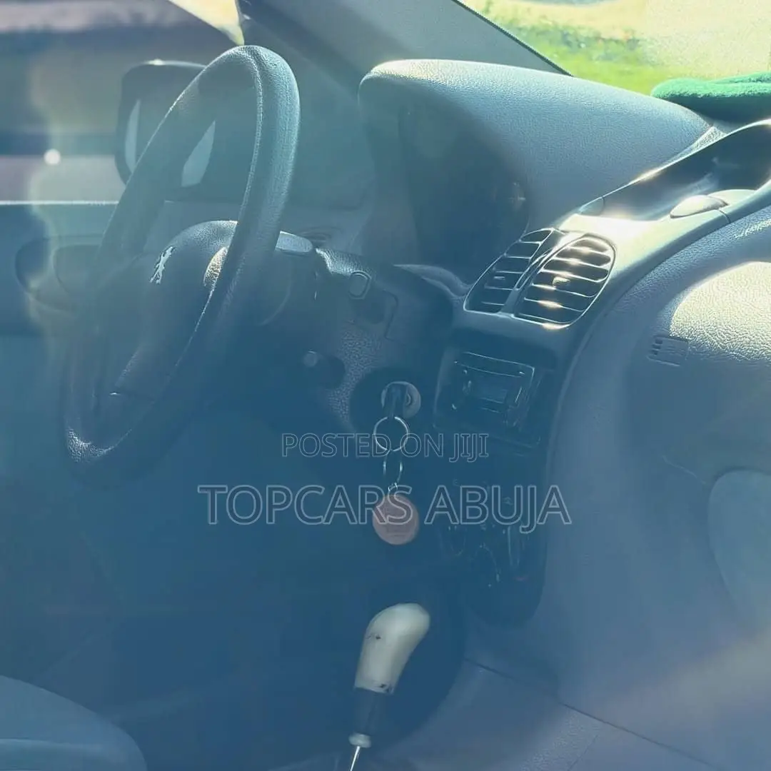 Peugeot 206 2005 Green