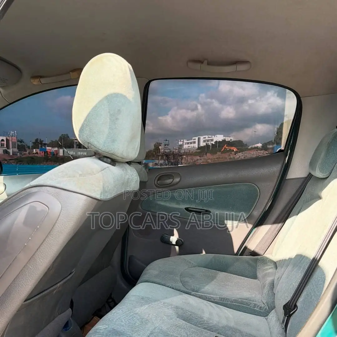 Peugeot 206 2005 Green