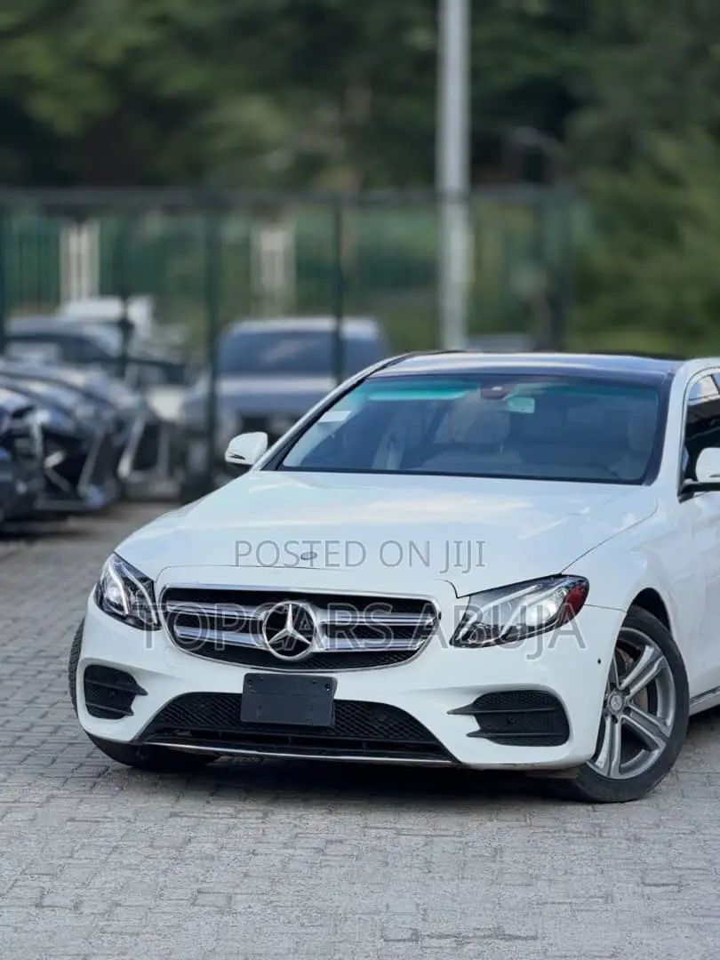 Mercedes-Benz E300 2017 White