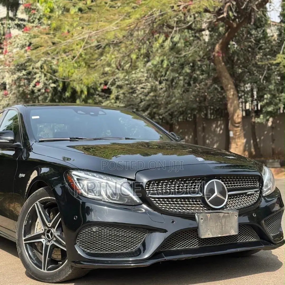 Mercedes-Benz C43 2017 Black