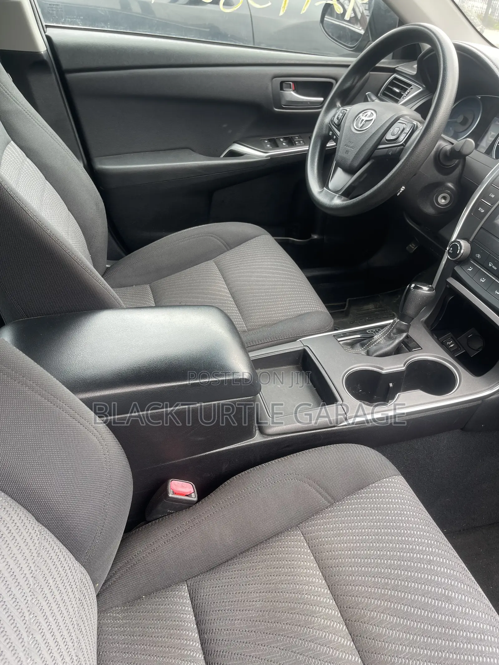 Toyota Camry 2016 Gray