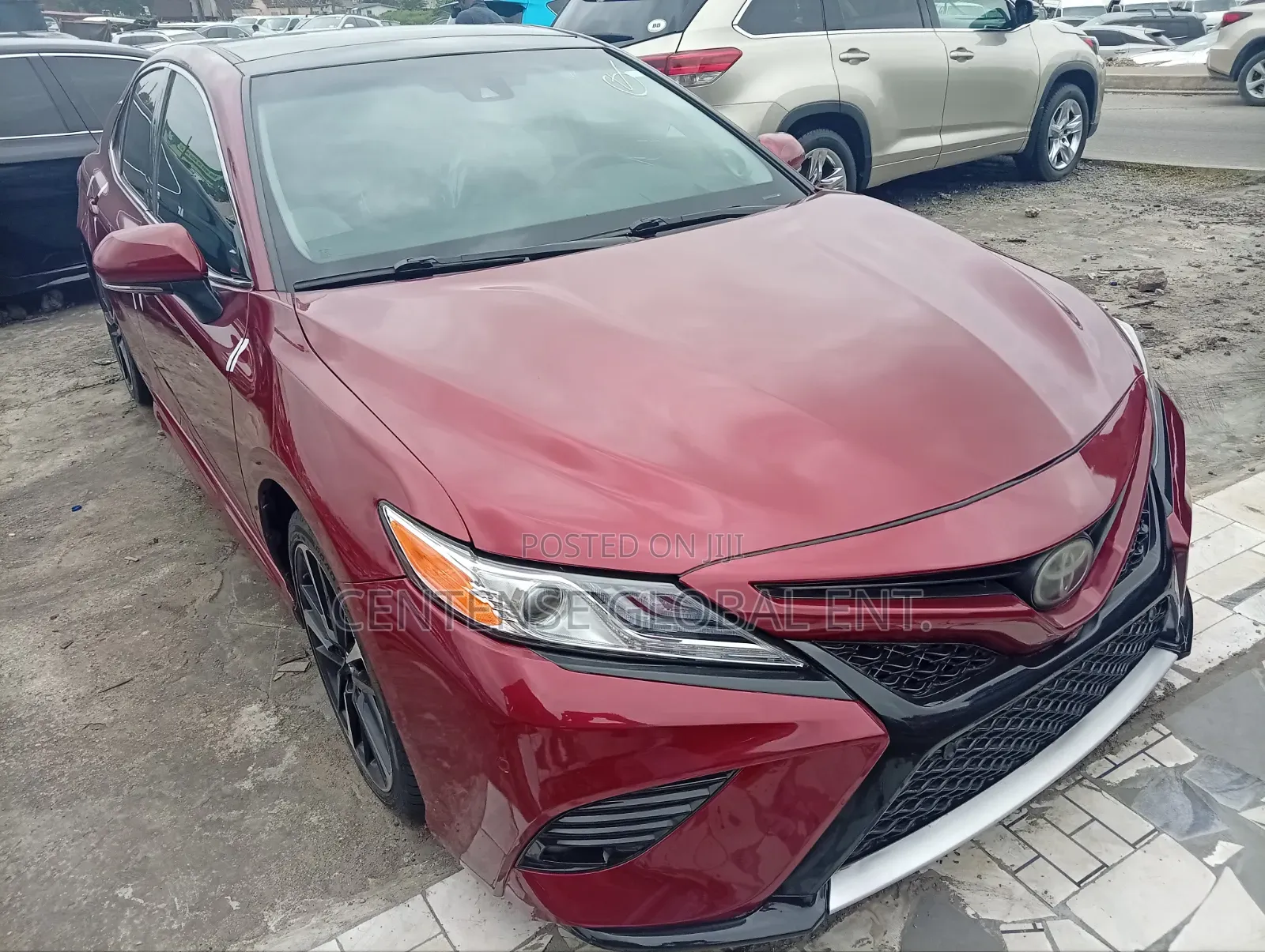 Toyota Camry 2019 Red