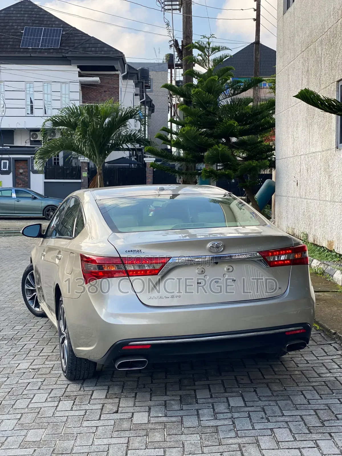 Toyota Avalon 2016 Gold