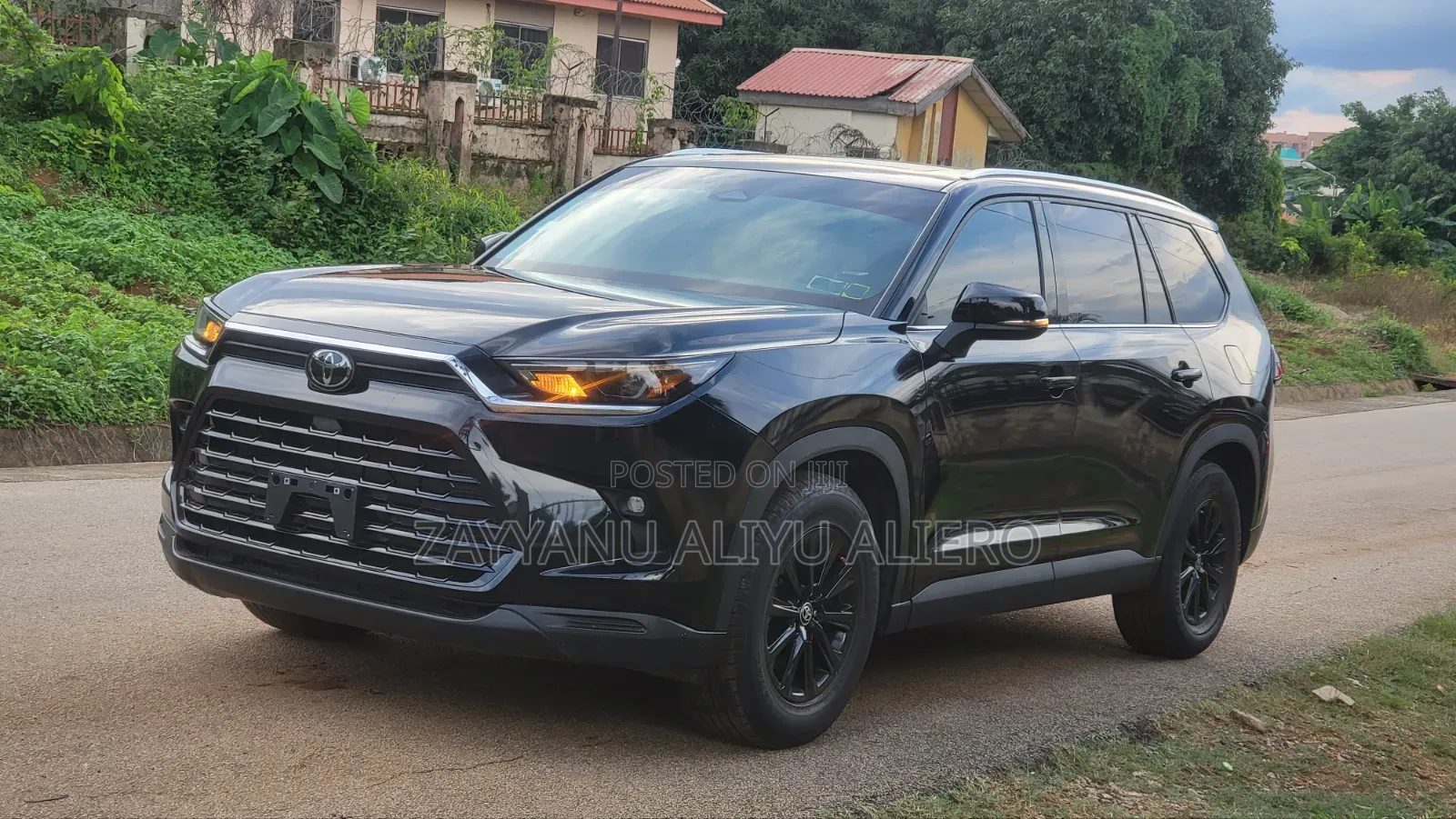 Toyota Highlander 2024 Black