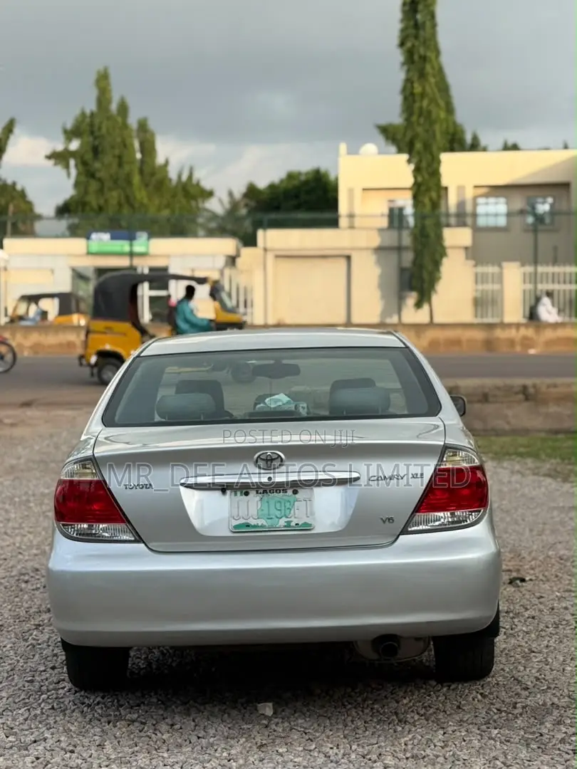 Lexus ES 300 2005 Silver