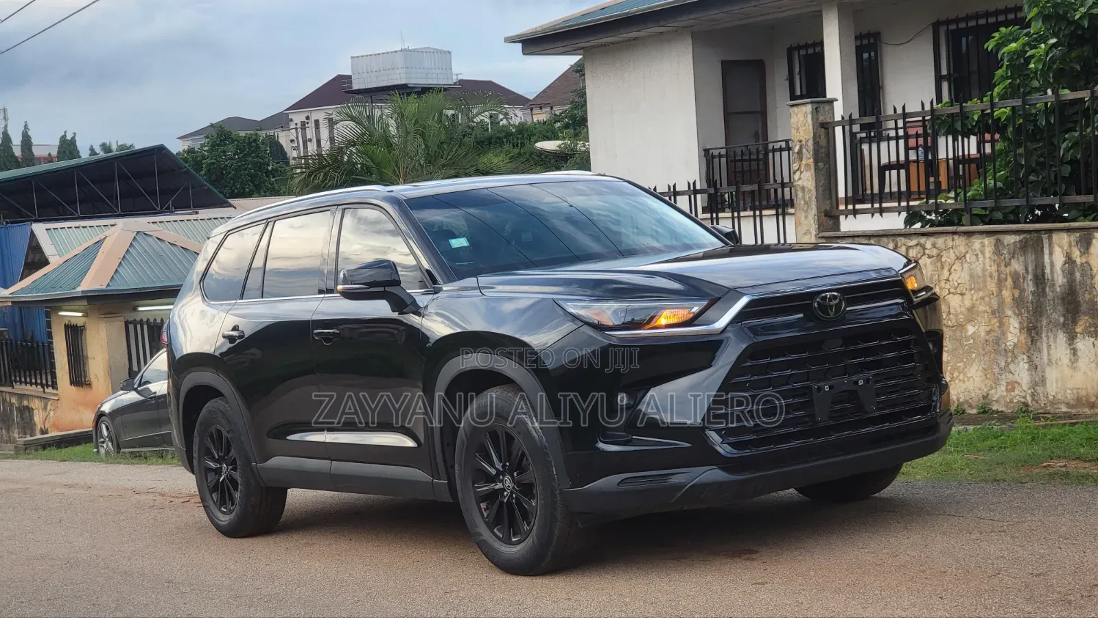 Toyota Highlander 2024 Black