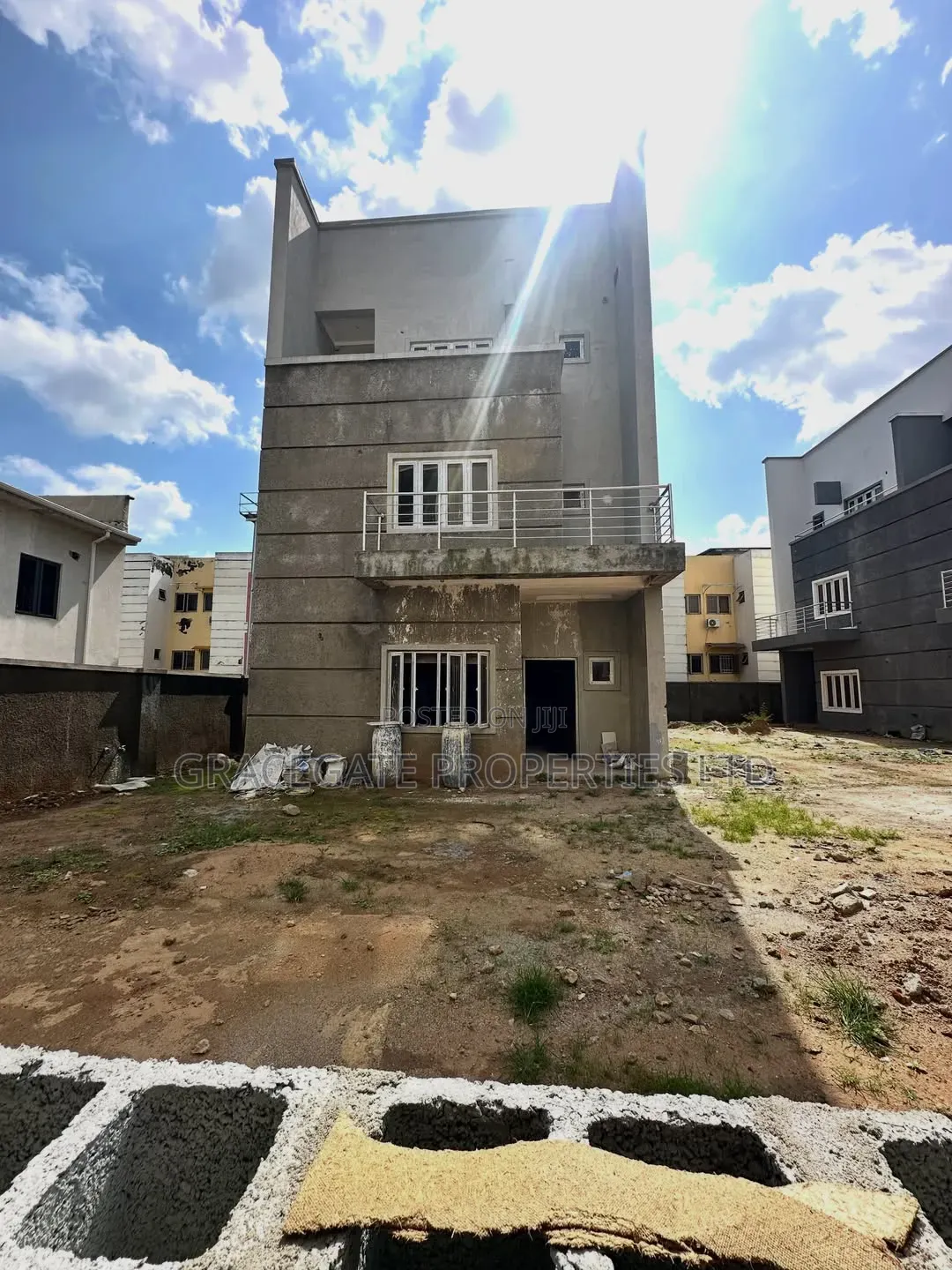 4bdrm Duplex in Life Camp Abuja By for sale
