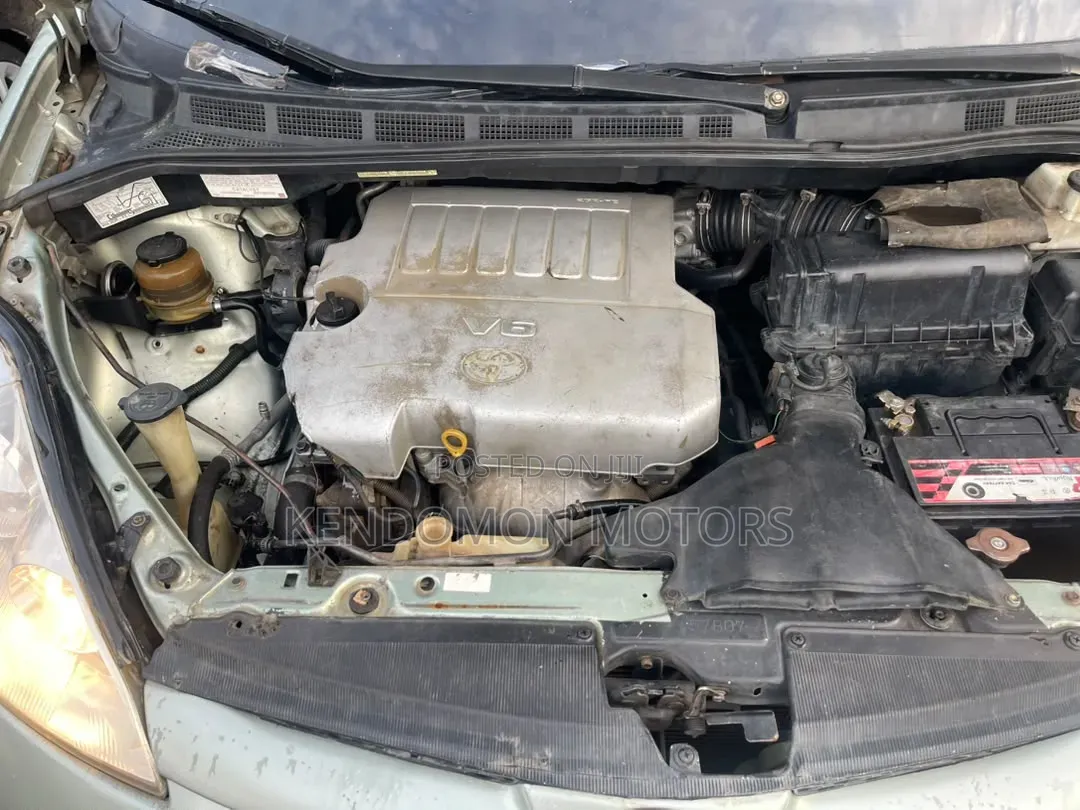 Toyota Sienna 2006 Green