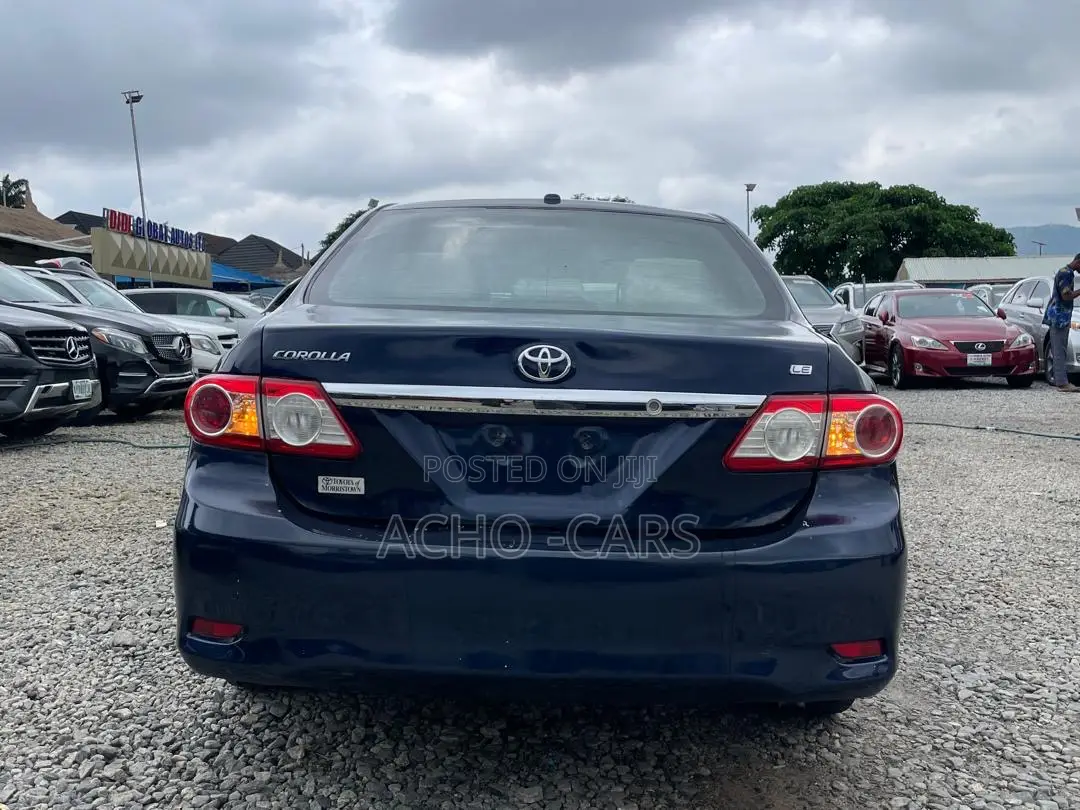 Toyota Corolla 2013 Blue