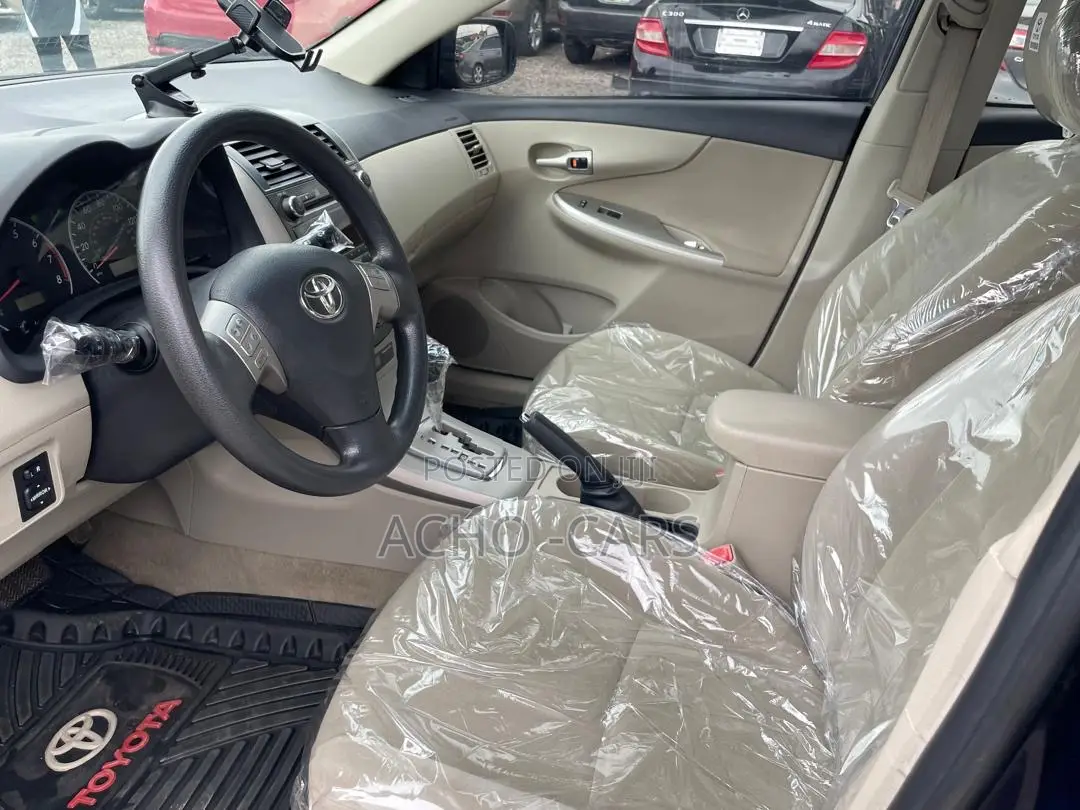 Toyota Corolla 2013 Blue