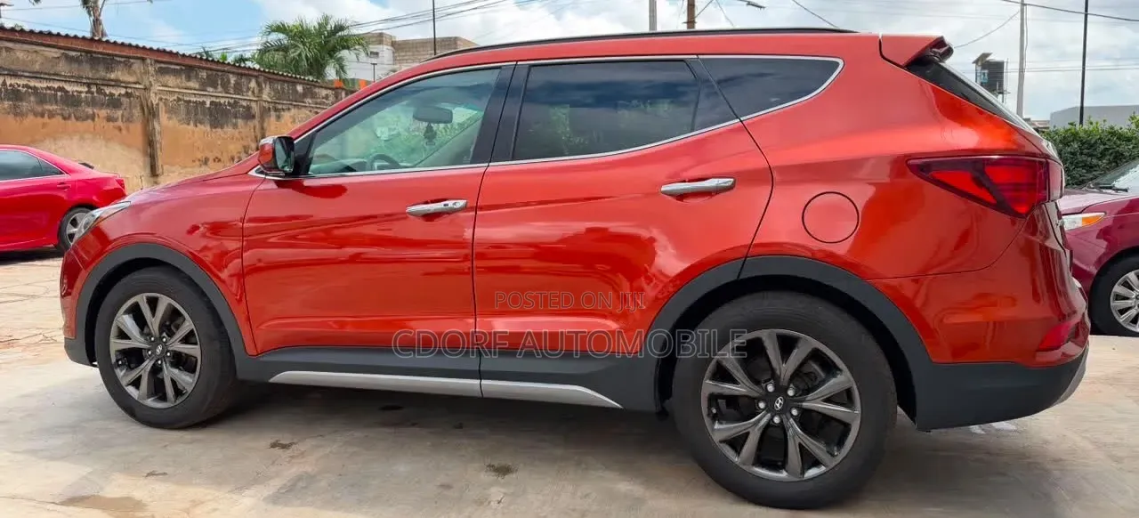 Hyundai Santa Fe 2017 Orange