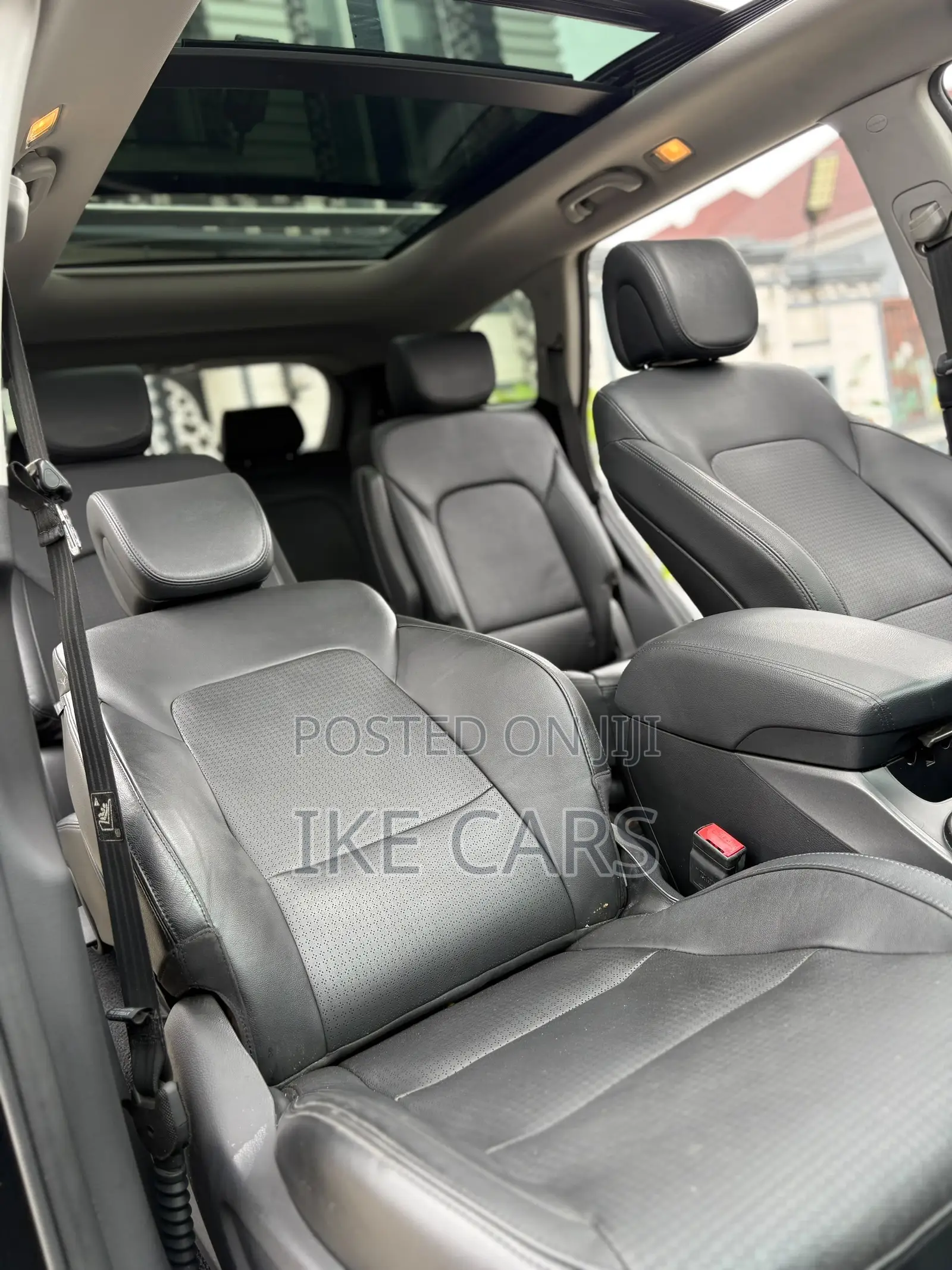 Hyundai Santa Fe Limited 4dr SUV AWD (3.3L 6cyl 6A) 2015 Black