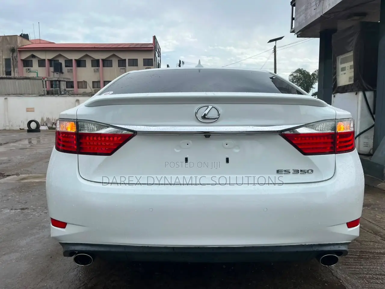 Lexus ES 350 FWD 2014 White