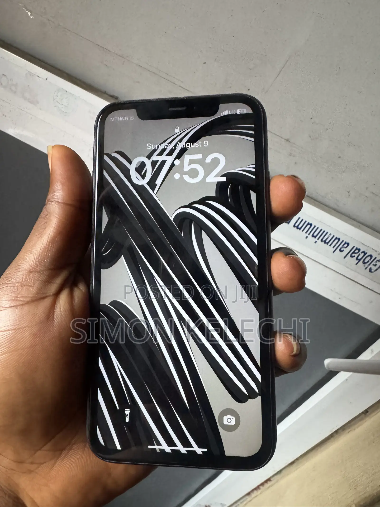 Apple iPhone 11 64 GB Black