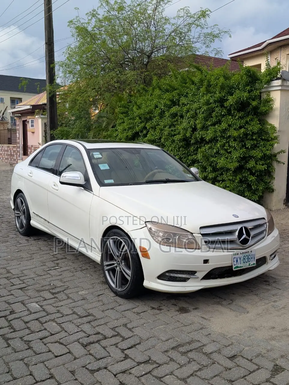 Mercedes-Benz C300 2009 White