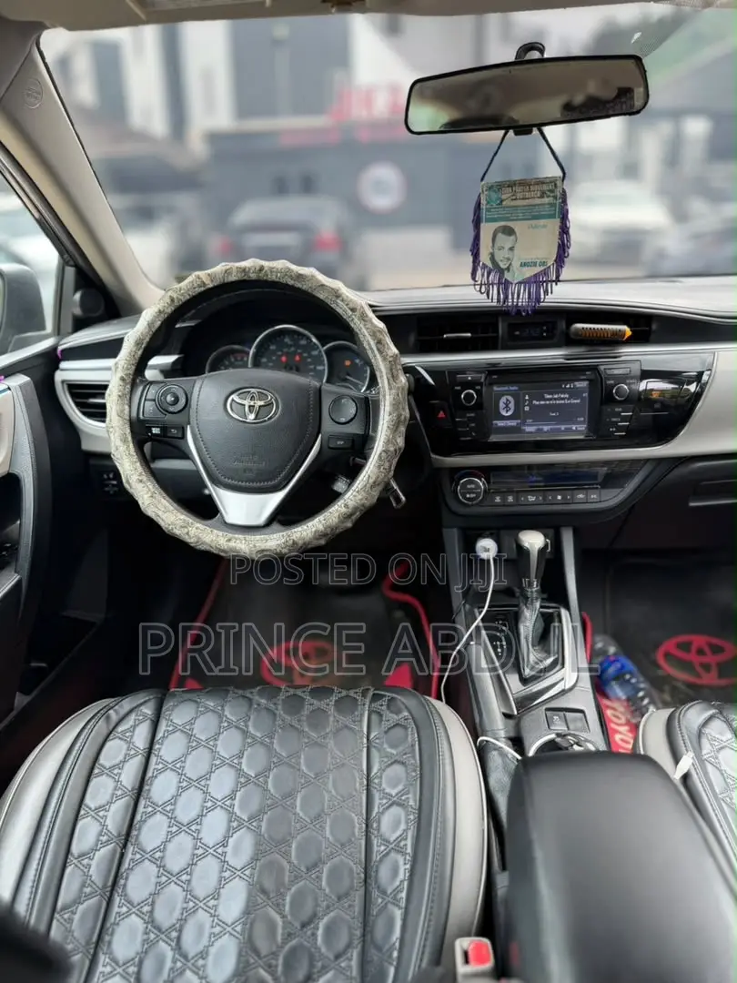 Toyota Corolla 2016 Blue