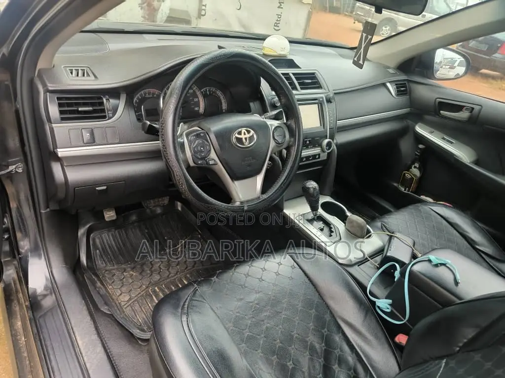 Toyota Camry 2013 Gray