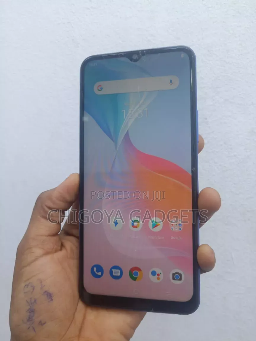 Vivo Y21 64 GB Blue