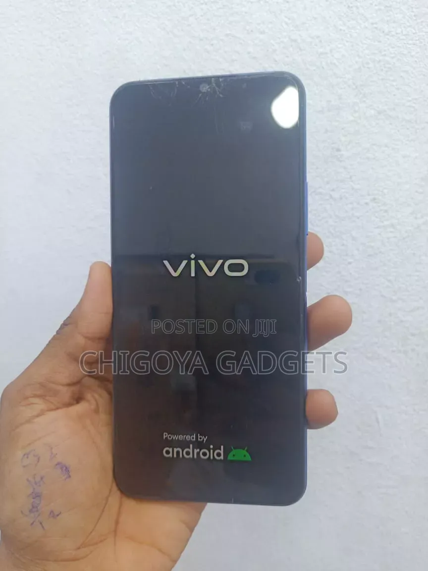 Vivo Y21 64 GB Blue