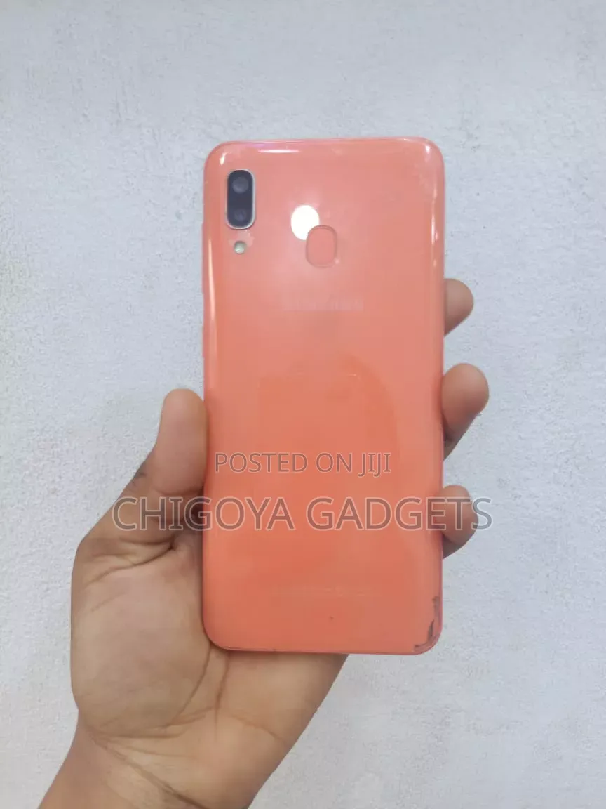 Samsung Galaxy A20 32 GB Orange