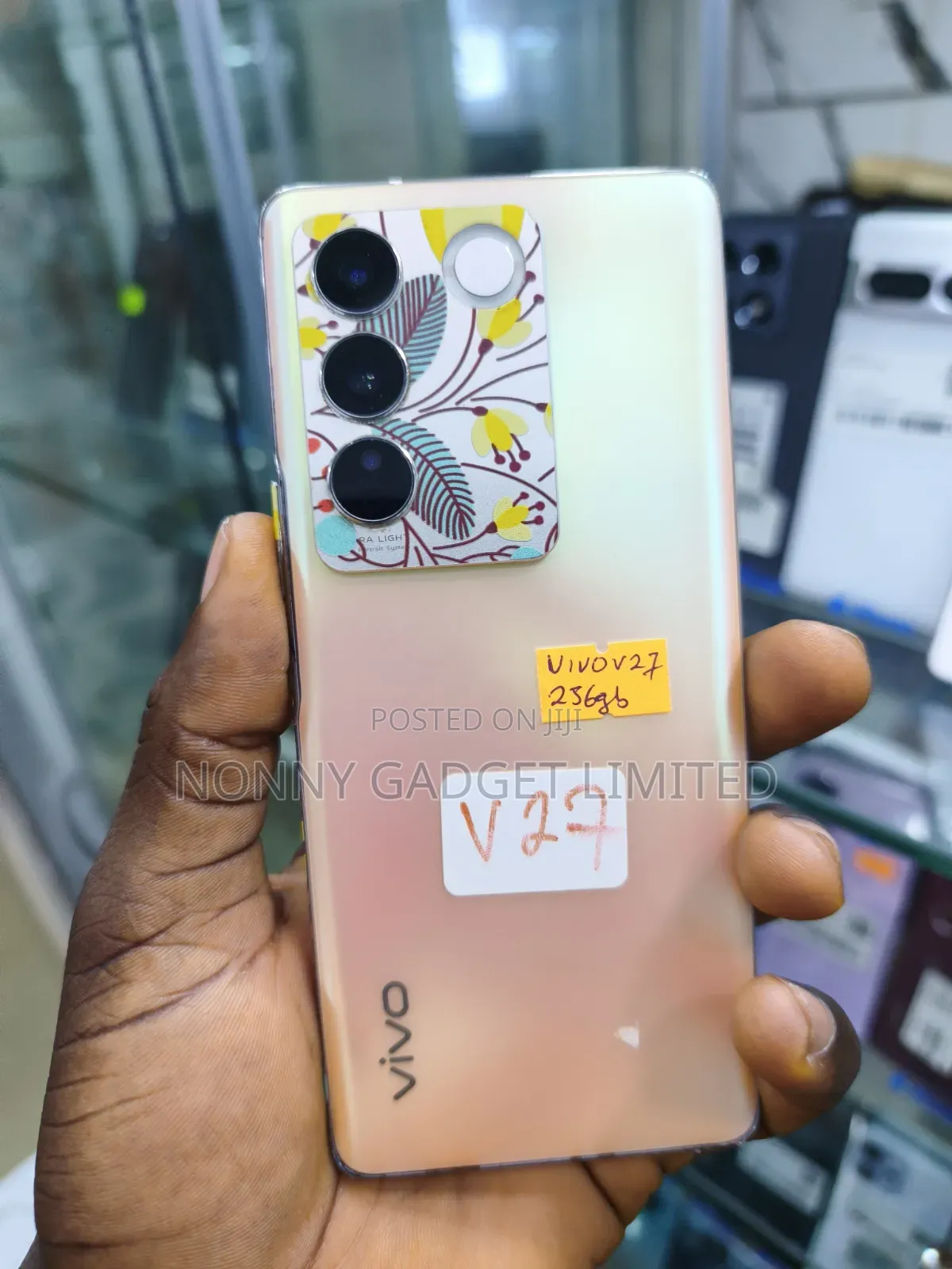 Vivo V27 256 GB Pink