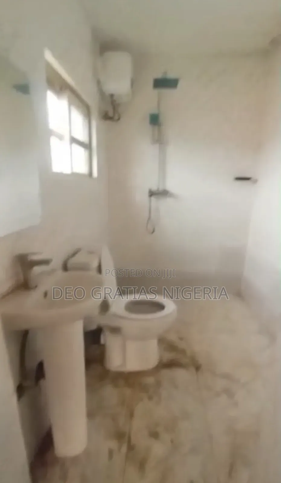 3bdrm Apartment in Wuse Zone for sale