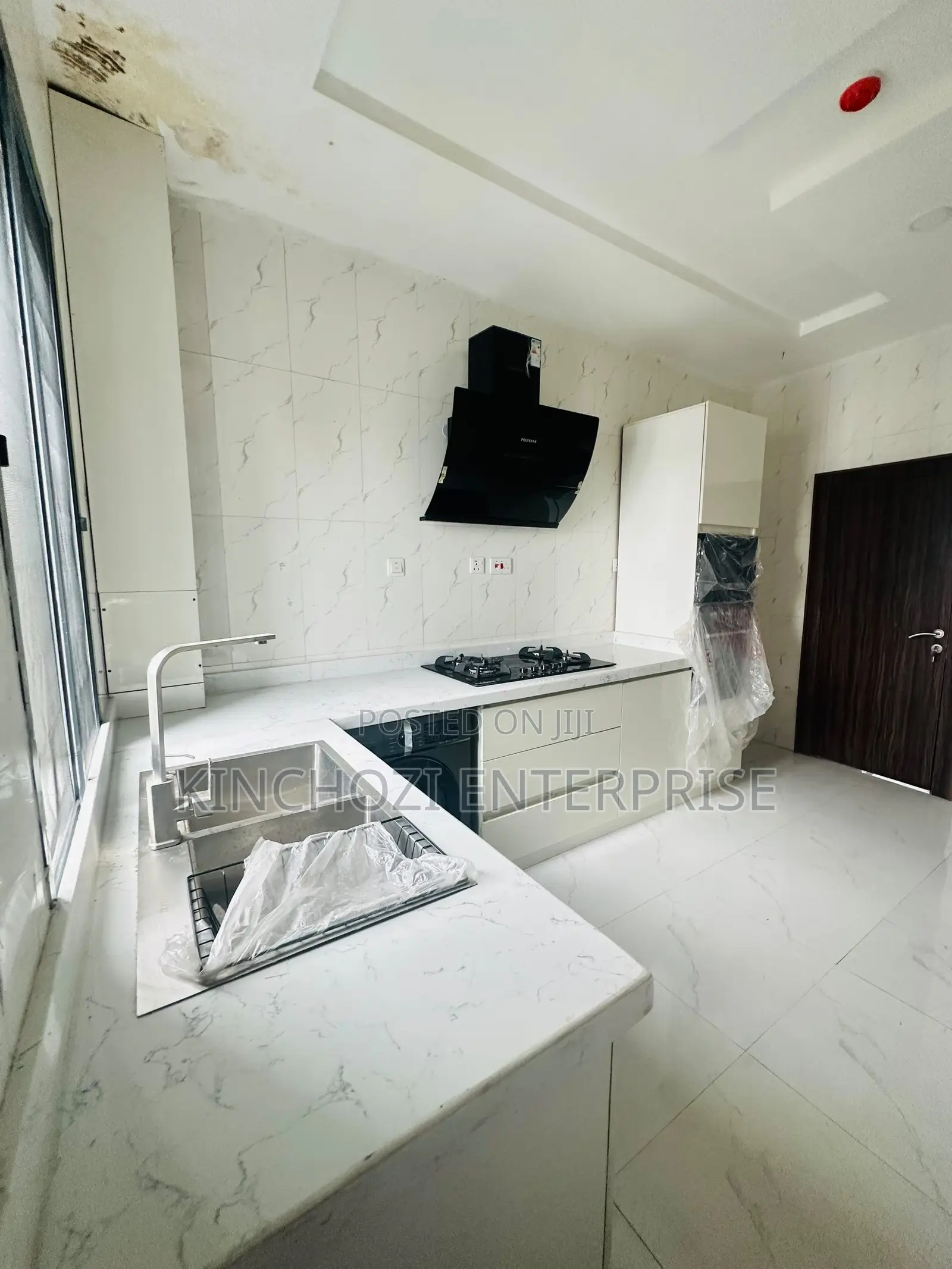 3bdrm Apartment in Ikoyi for rent