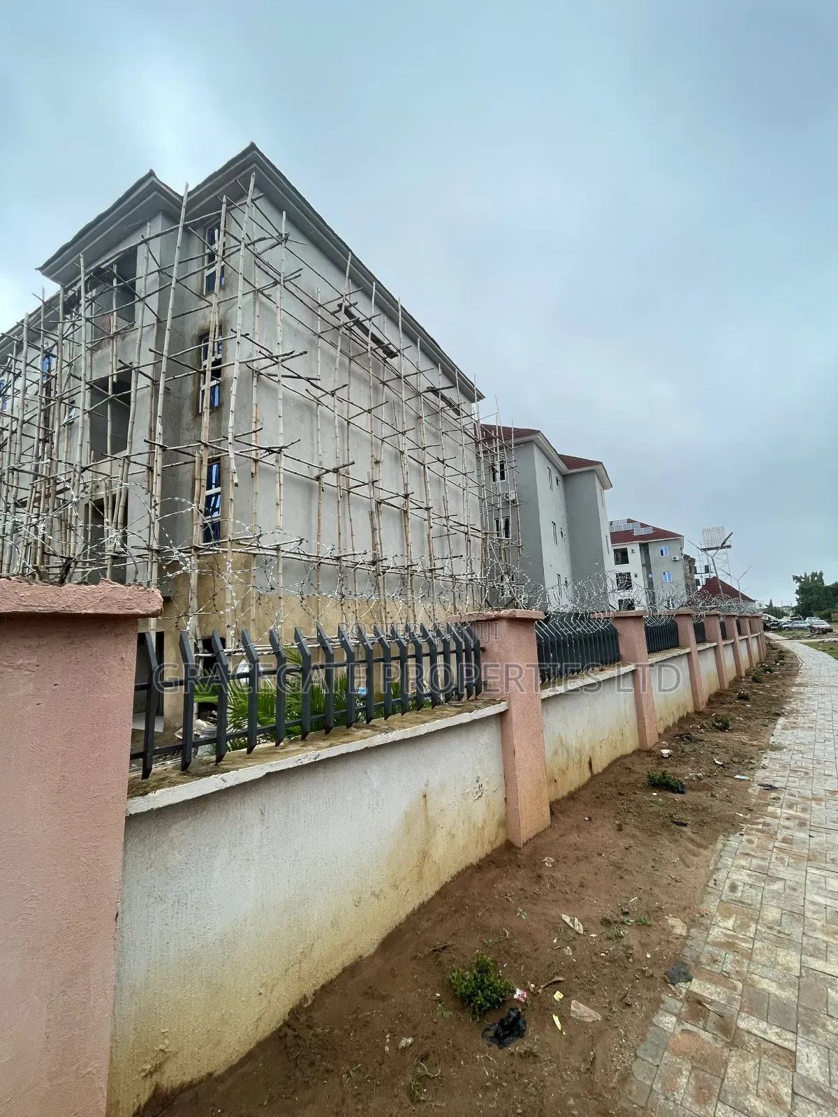 2bdrm Block of Flats in Durumi By Area 1 for sale