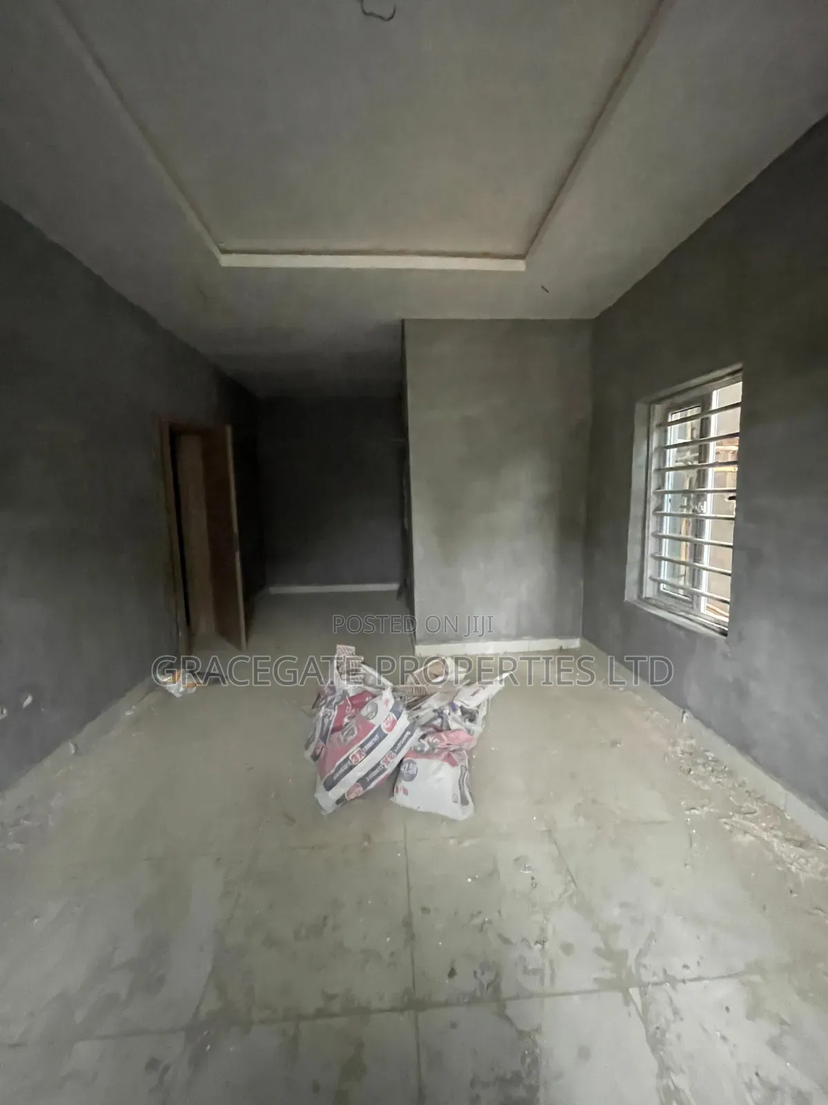 2bdrm Block of Flats in Durumi By Area 1 for sale