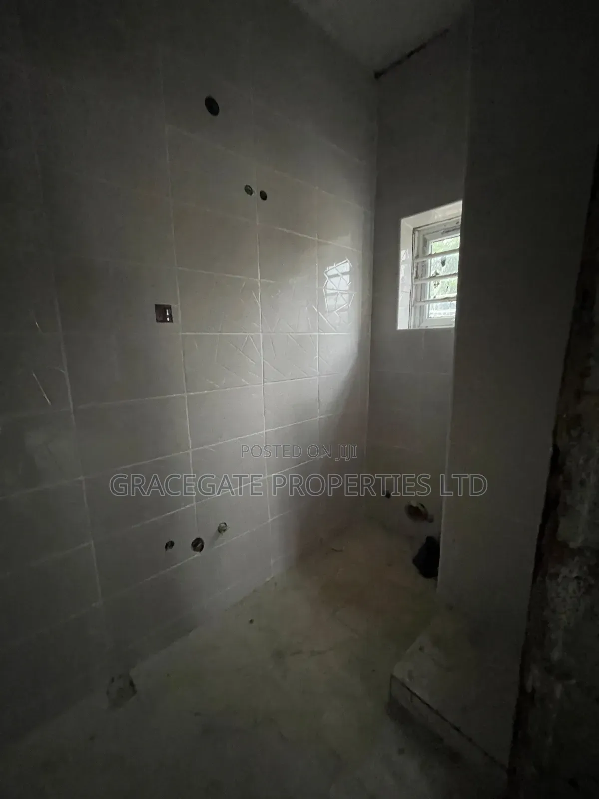 2bdrm Block of Flats in Durumi By Area 1 for sale