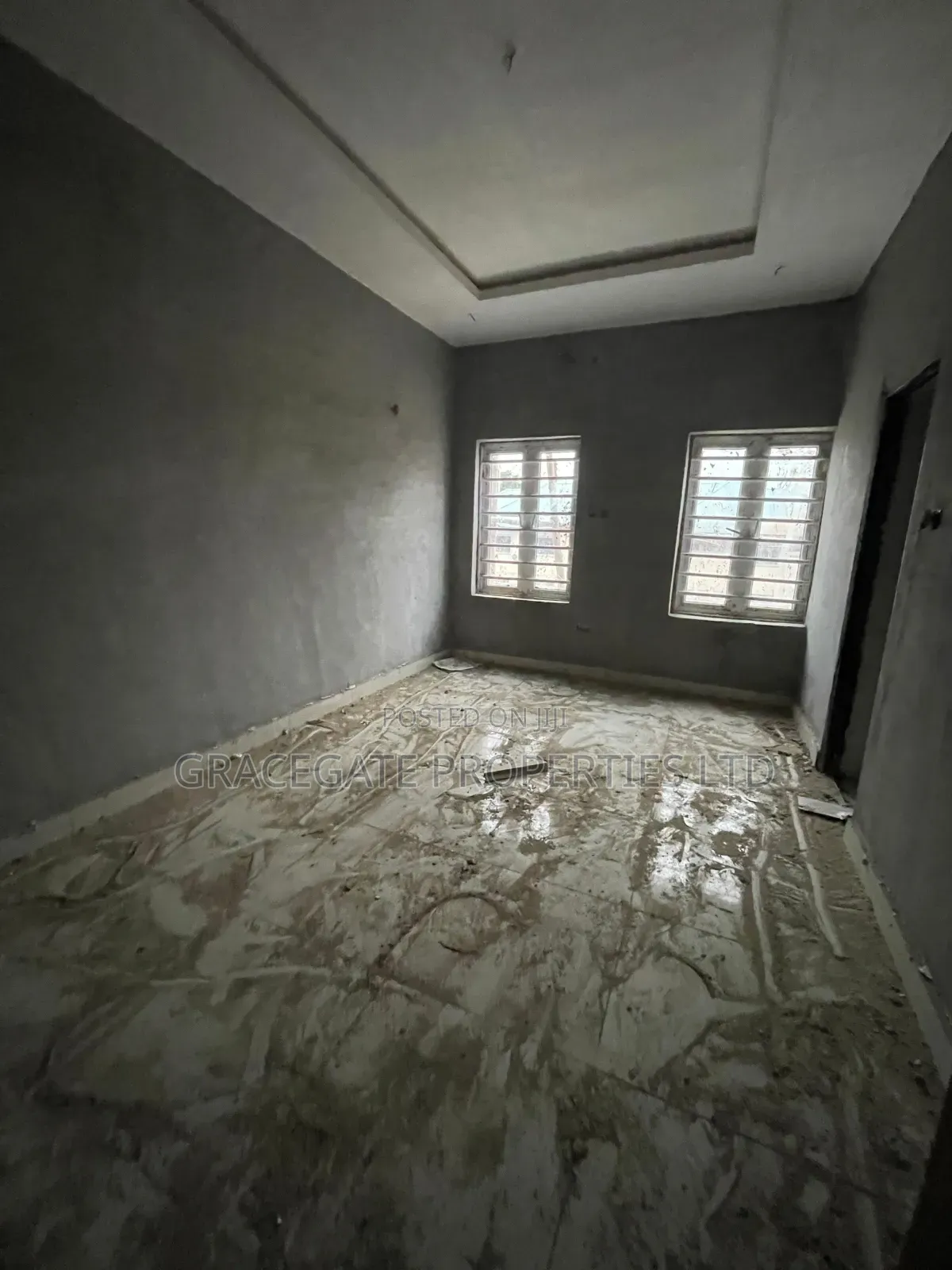 2bdrm Block of Flats in Durumi By Area 1 for sale