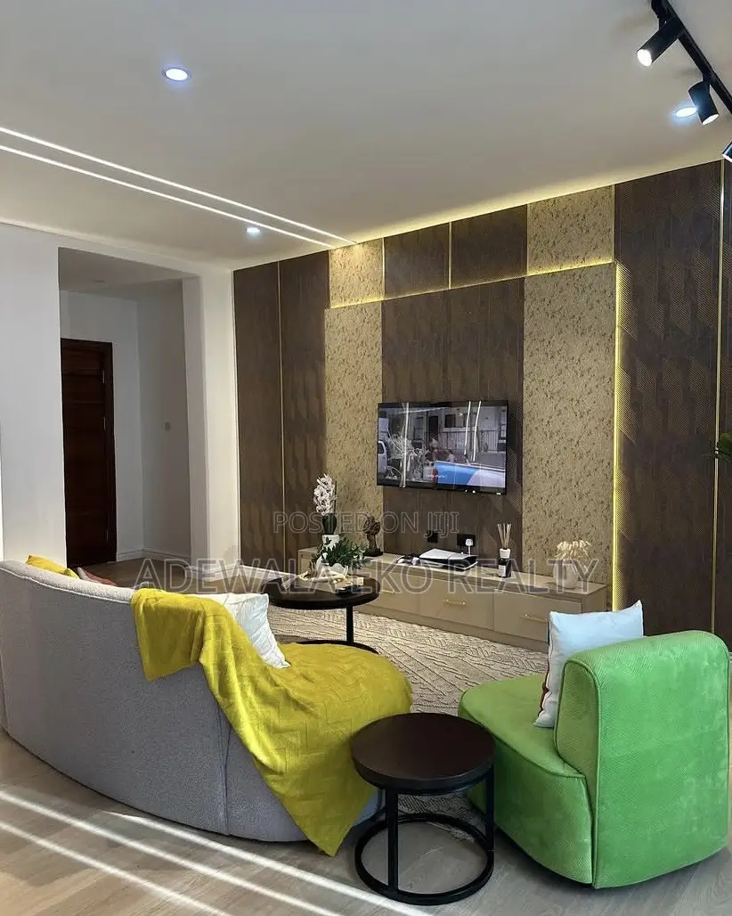 1-Bedroom Apartment Lekki Phase 1 With PS5 and Swimming Pool