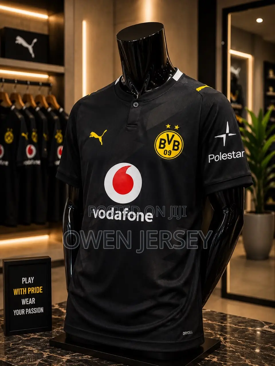 Black Gold Football Jersey – Classic Retro Edition.