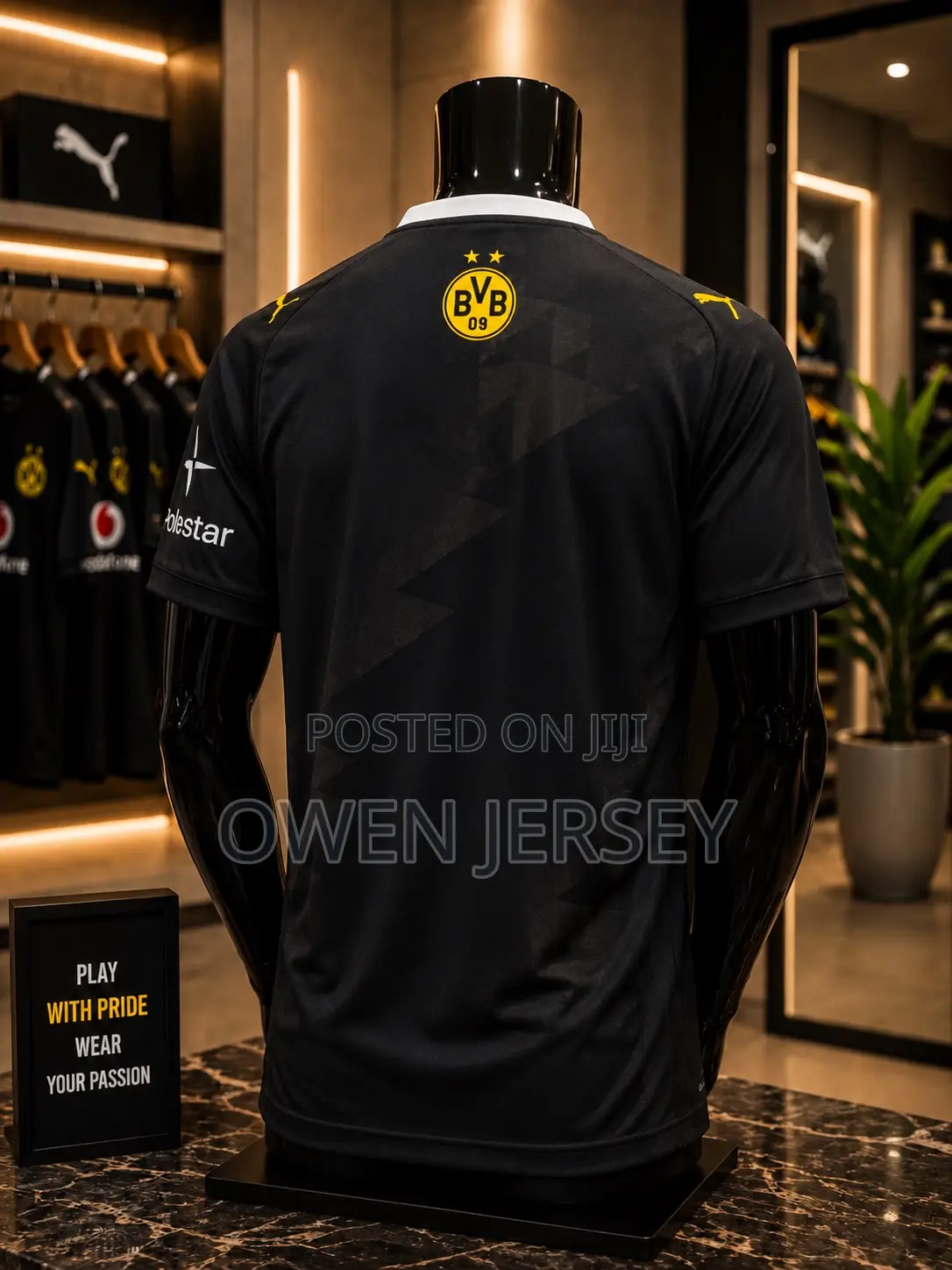 Black Gold Football Jersey – Classic Retro Edition.