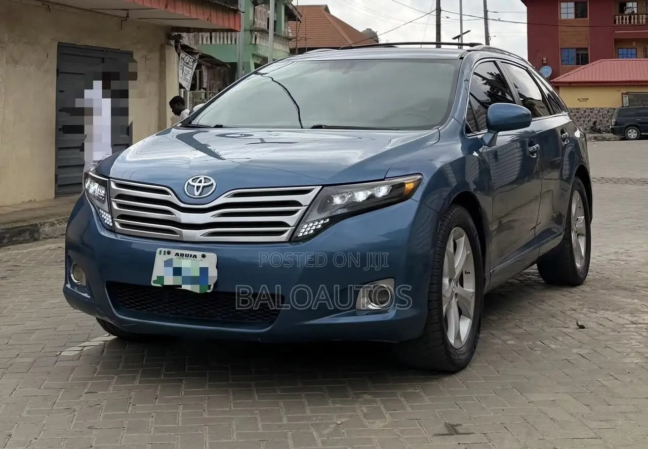 Toyota Venza V6 2010 Blue